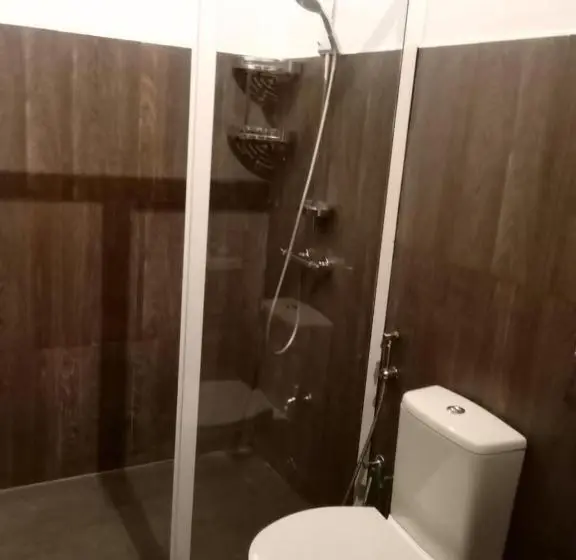 デラックスルーム, The Bliss Hostel Kandy