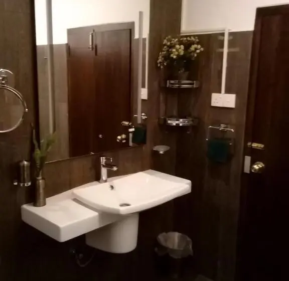 スーペリアールーム, The Bliss Hostel Kandy