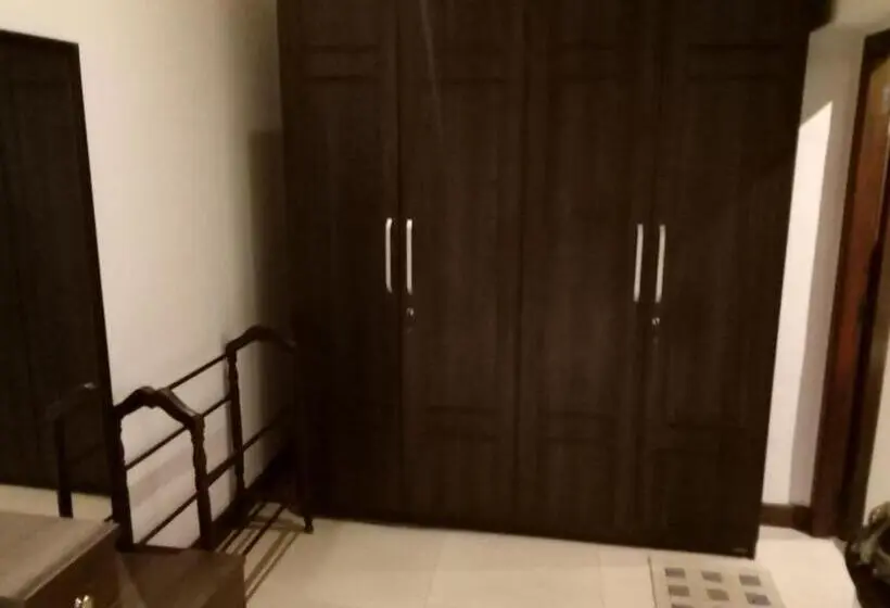 スーペリアールーム, The Bliss Hostel Kandy