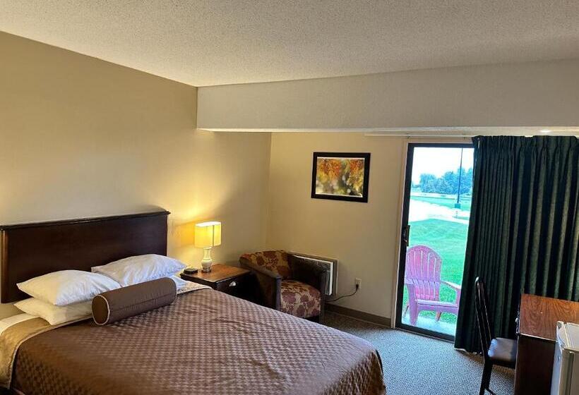 스위트 퀸침대, Cedar Hill Lodge