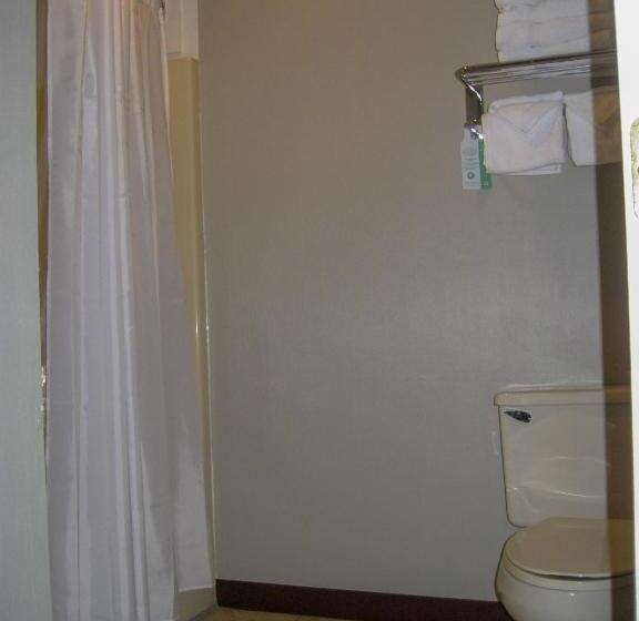 Номер Стандартный Кровать Куин, Cedar Hill Lodge