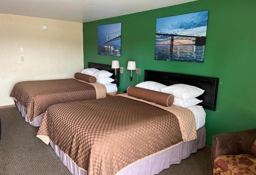 스탠다드 룸 퀸사이즈 침대, Cedar Hill Lodge