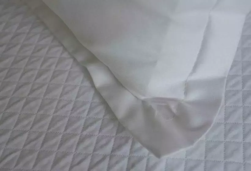 Deluxe Suite King Bed, Embrace Calistoga