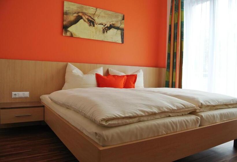 غرفة كمفورت مع بلكونة, Frühstückspension Paradiesgartl