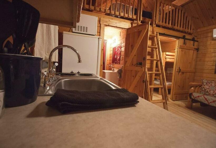 스탠다드 방갈로, Katie's Cozy Cabins