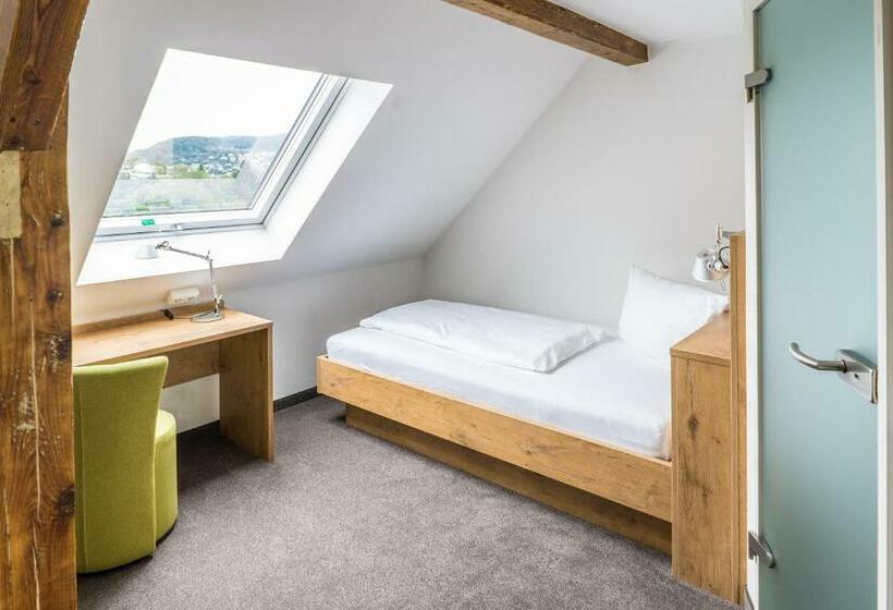 スタンダードシングルルーム, Lahn