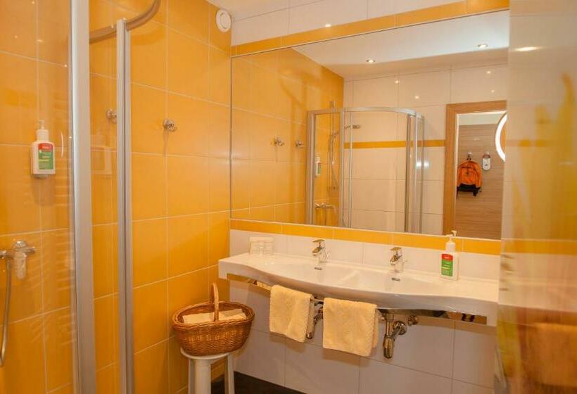اتاق راحتی, Evident Hotel Prägant