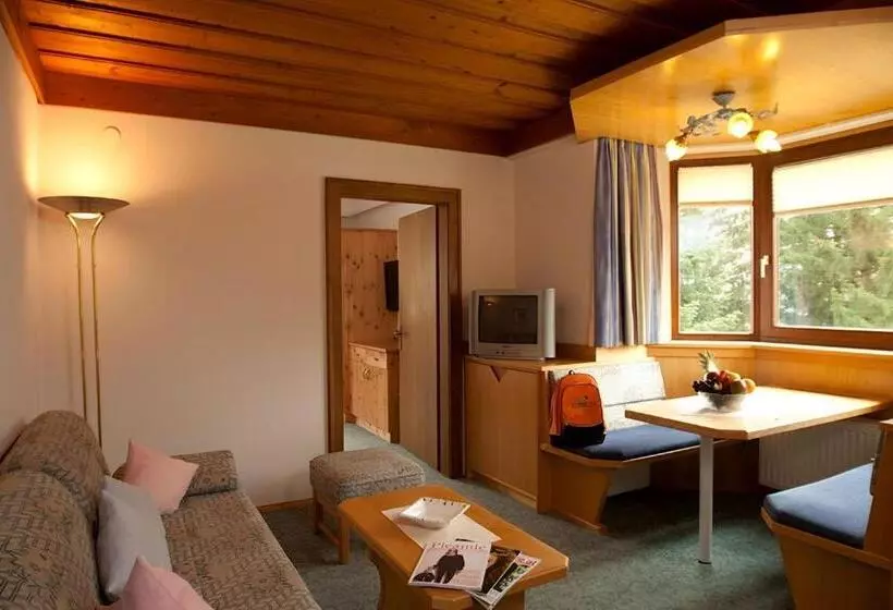 ジュニアスイート, Evident Hotel Prägant