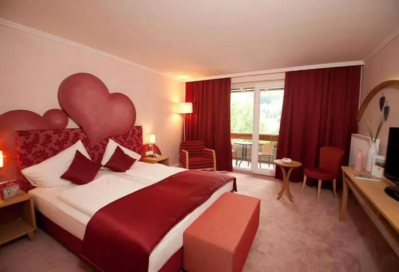 コンフォートルーム, Evident Hotel Prägant