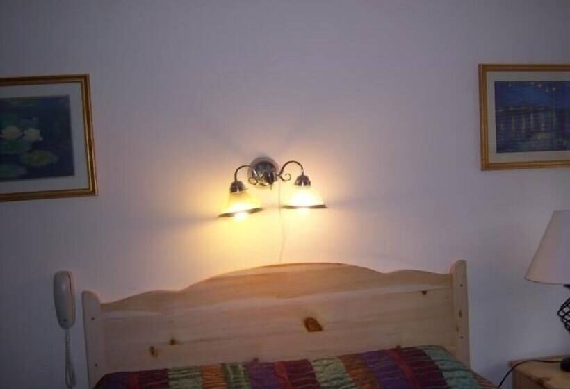 Номер Стандарт, Summer Place