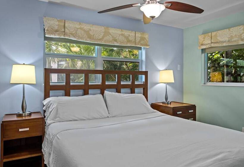 شقة غرفتين, Sun Dek Beach House