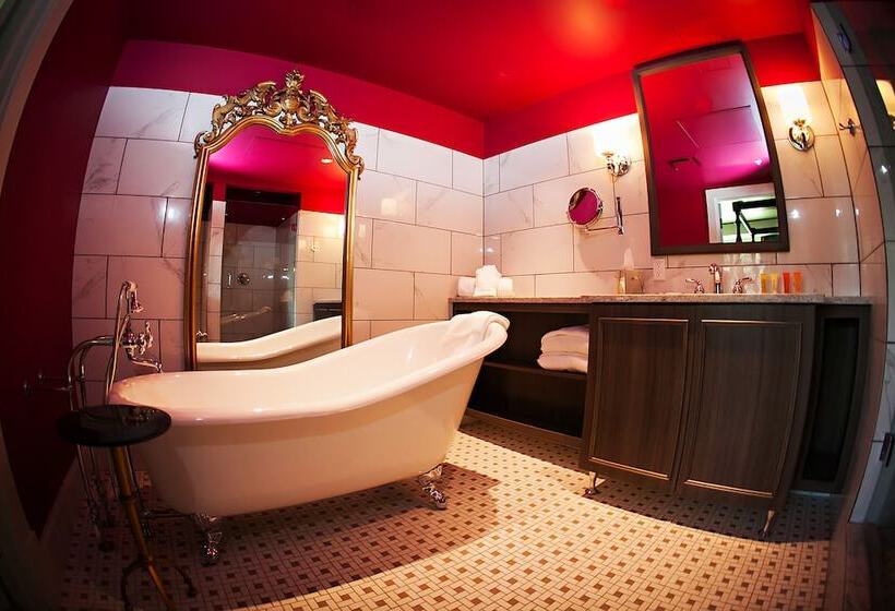 プレミアムルーム, The Birchwood