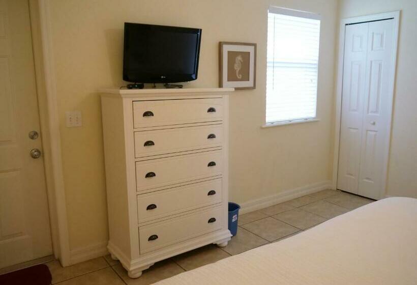 דירת שני חדרים, The Sea Spray Resort