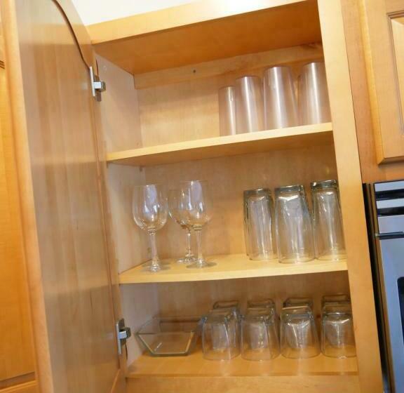 דירת שני חדרים, The Sea Spray Resort