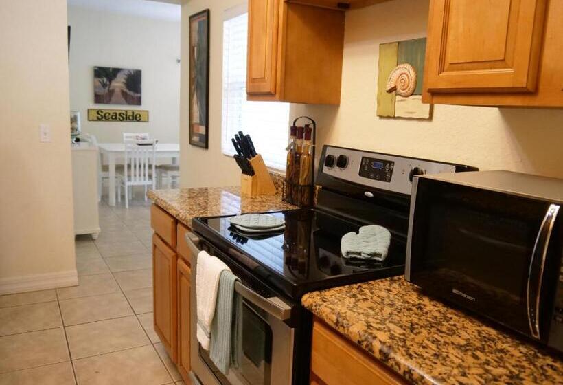 דירת חדר בקומת קרקע, The Sea Spray Resort