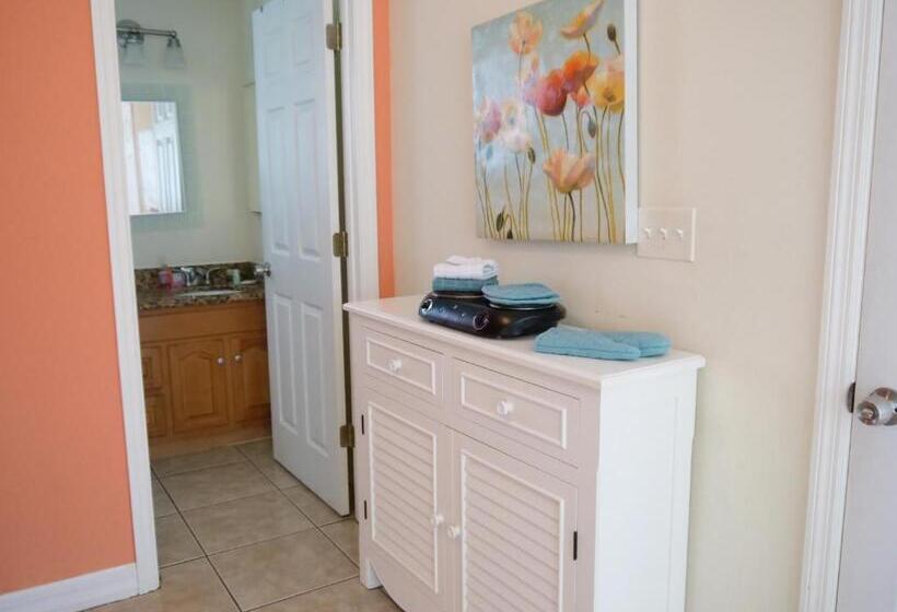 סטודיו סטנדרט עם מרפסת, The Sea Spray Resort