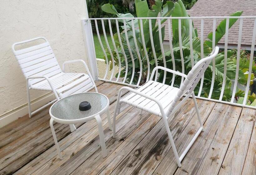 סטודיו סטנדרט עם מרפסת, The Sea Spray Resort