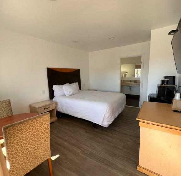 חדר סטנדרט, Town And Country Inn