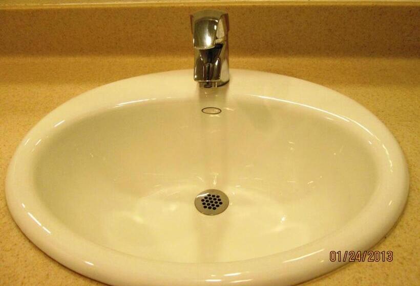 חדר סטנדרט, Town And Country Inn