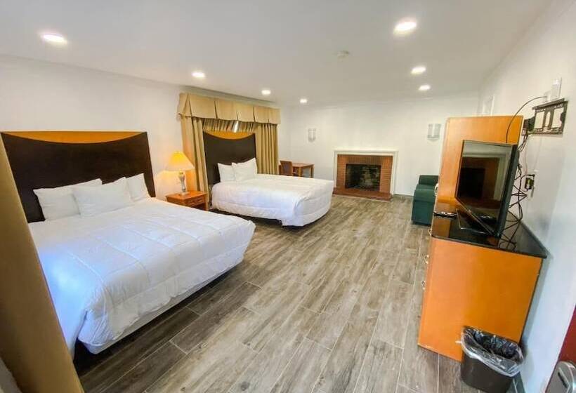 חדר דלוקס, Town And Country Inn