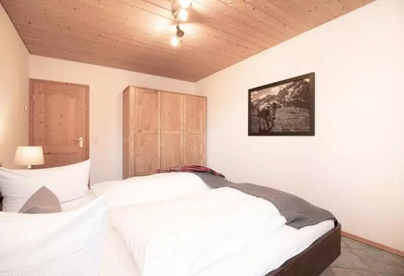 Perhesviitti, Gasthof Im Wiesengrund