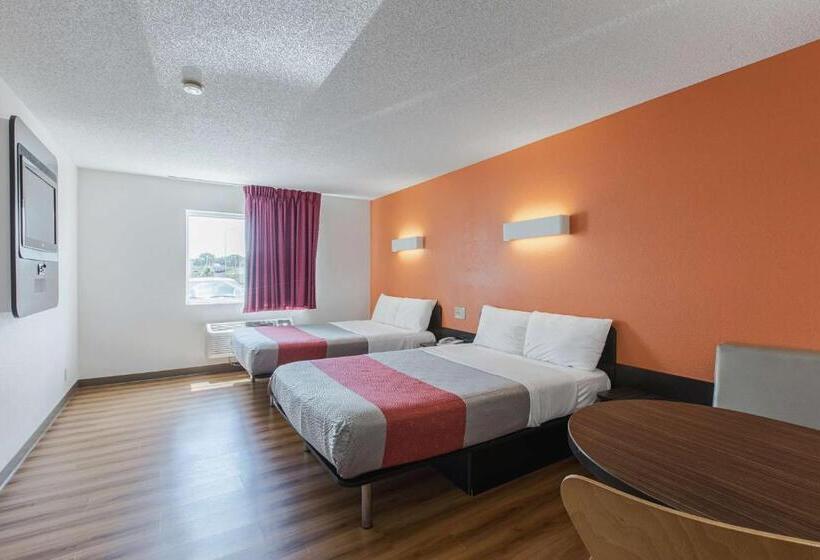 4인용 스탠다드 룸, Motel 6 Omaha   Central