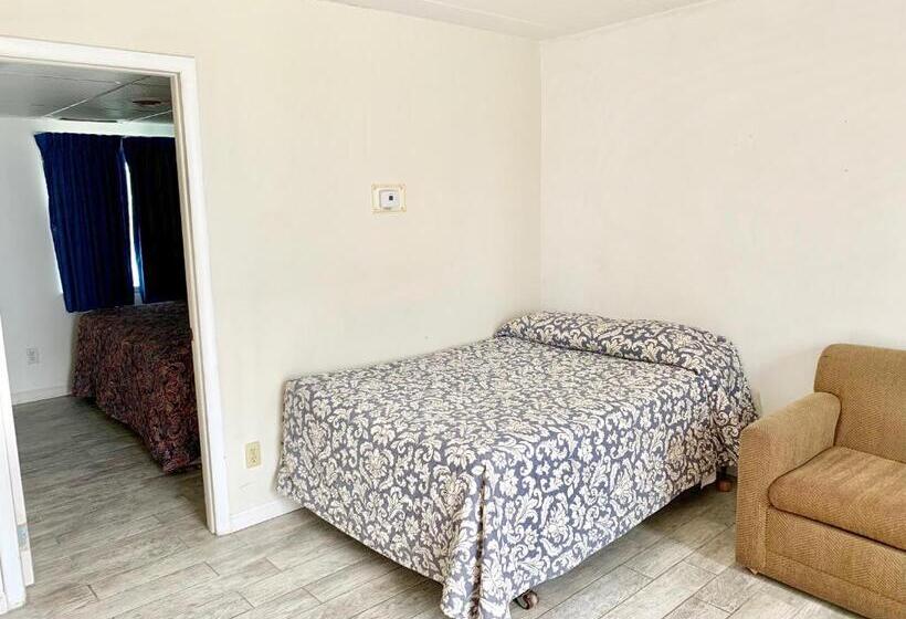 침실 2개 아파트, White Caps Motel