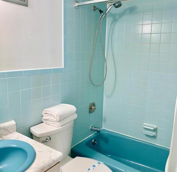 침실 2개 아파트, White Caps Motel