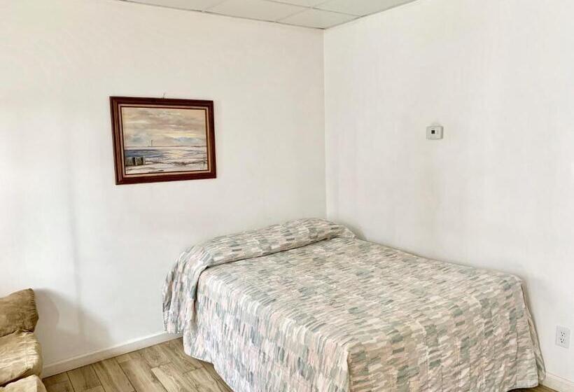 침실 2개 스위트, White Caps Motel