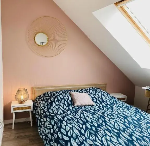 スタンダードルーム, Agréable Appartement Entièrement Refait Neuf