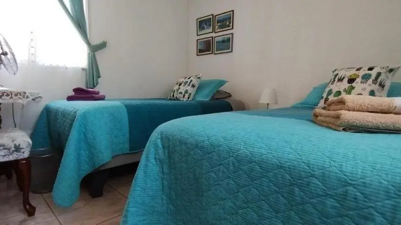 バス共有のスタンダードルーム, Hostal Donde Rita