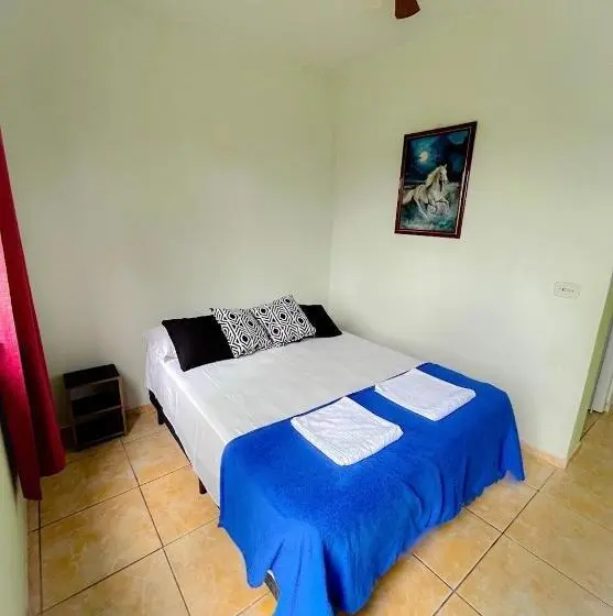 スタンダードルーム, Quarto De Casal Pousada Dos Ypês