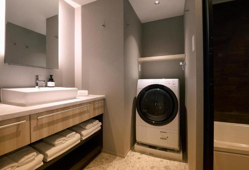 استودیوی لوکس, Fav Lux Nagasaki