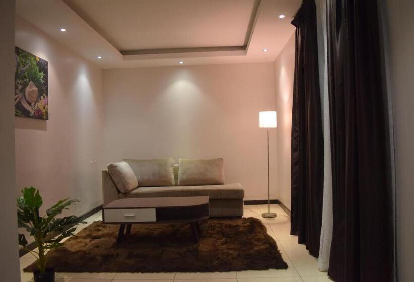 اتاق استاندارد چهار تخته, Ritzz