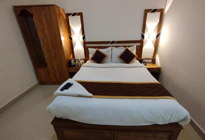 豪华房间, Shiviksha Inn, Ooty