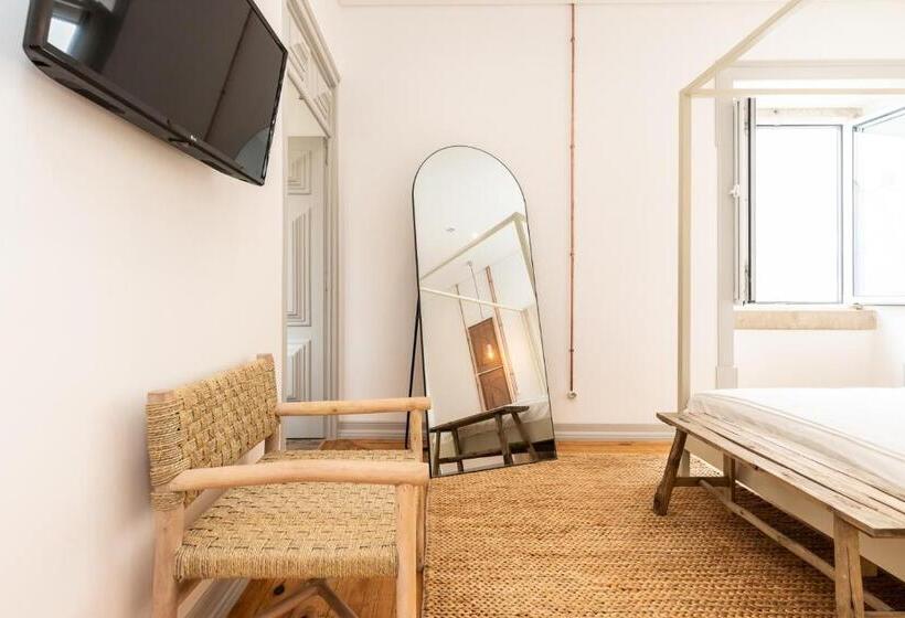 스탠다드 스튜디오 (테라스구비), Amália Boutique Suites & Studios   By @ Rita´s Place