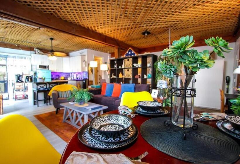 Family Suite, The Sunburst Oasis