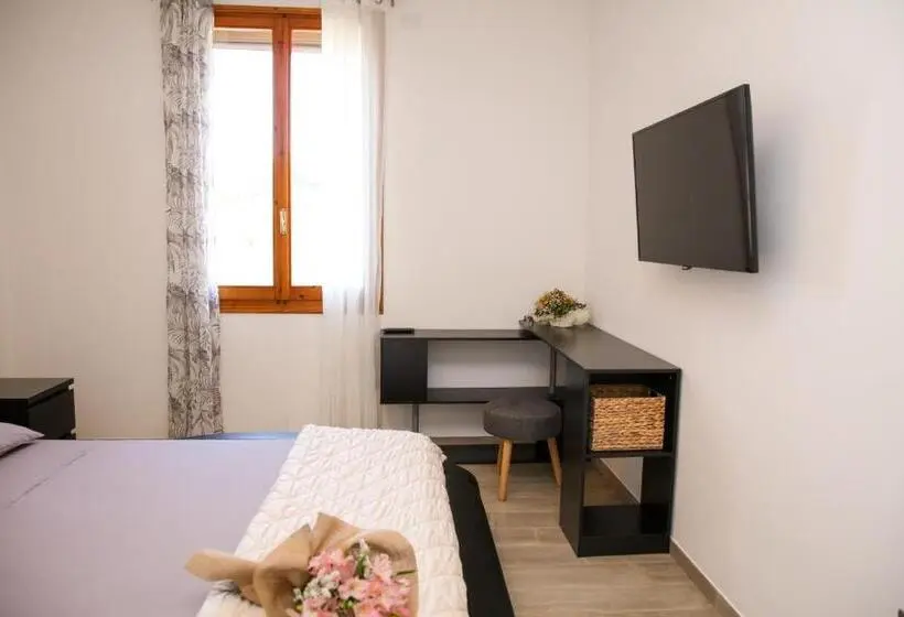 Standard room with outdoor bath, B&b Zvana S   Da Giovanna