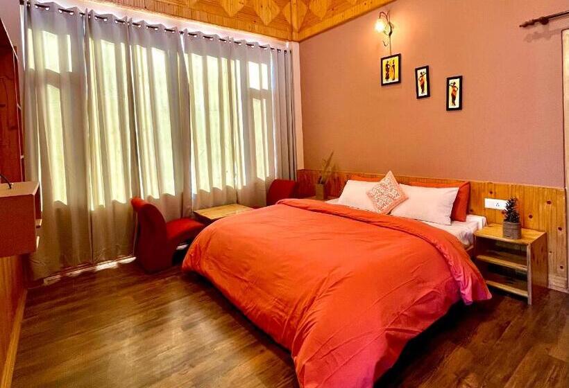 غرفة قياسية سرير كينج, Flüstern  A Boutique Hostel