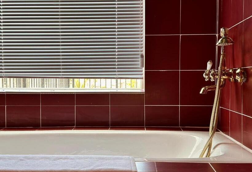 וילת סופריור, חדר שינה 1, 911 Surf Villa