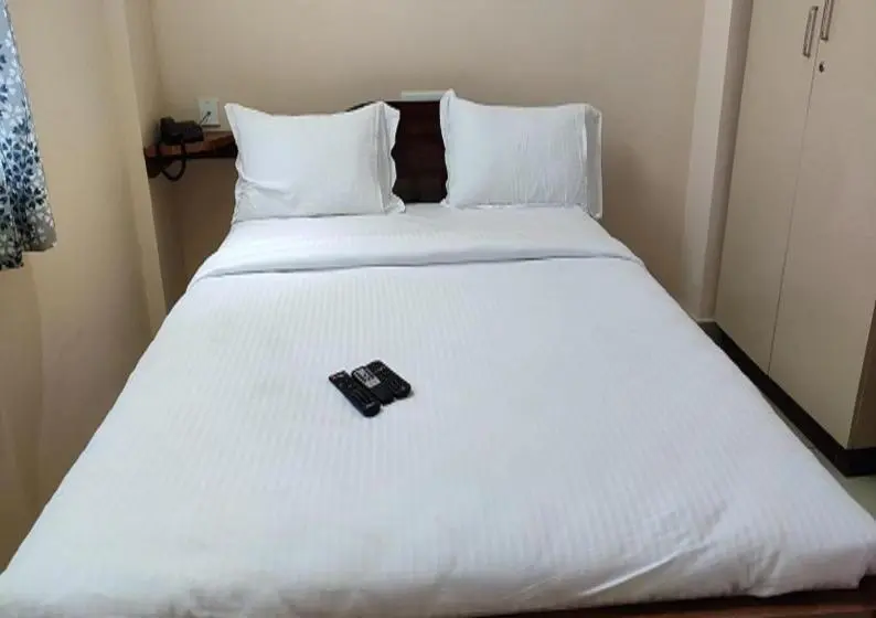 اتاق لوکس, Pn Samy Residency