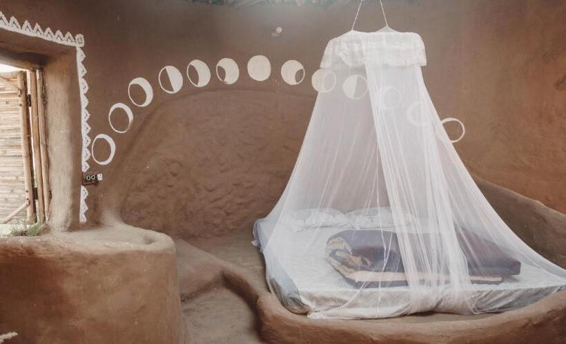 غرفة قياسية مزوَّدة بتراس, Vinyasa Earth