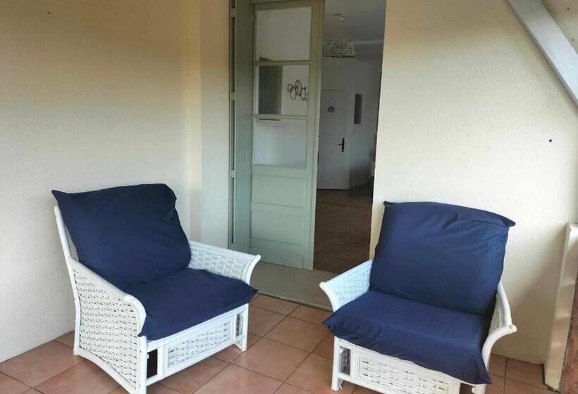 غرفة قياسية مزوَّدة بشُرفة, Chambres D Hôtes B&b   Mas Cinq Sols