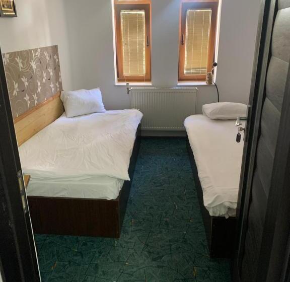 스탠다드 룸 공동 욕실, Hypnotic Villa Predeal