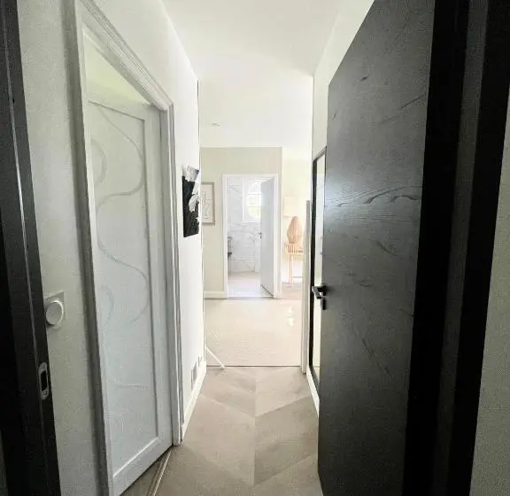 スイート（家族用）, Les 15 Chenes Chambres D Hôtes, Parc Arboré De 5000 M2 à 20km Du Puydufou Une Suite Familiale Et 3 C
