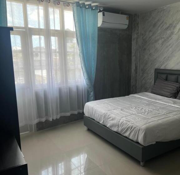 Номер Deluxe, คาเฟ่ เดอ แจ่วบอง รูมแอนด์เซอร์วิส