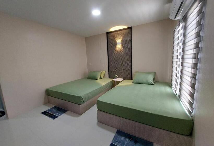 Номер Deluxe, ริมธารริเวอร์เพลส