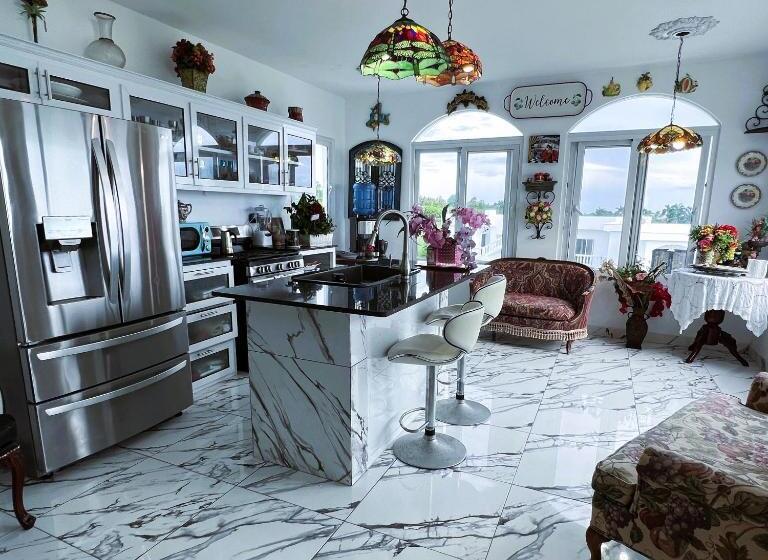 Deluxe Suite King Bed, Penthouse Luxury Suite With A 360 Ocean View, Balcony With Hot Tub