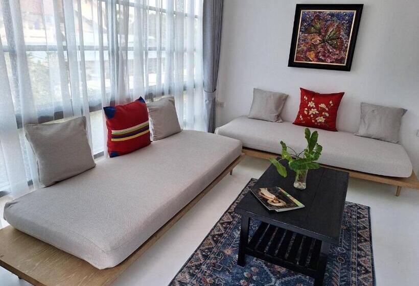 Люкс Deluxe Кровать Кинг, The Courtyard Chiangrai