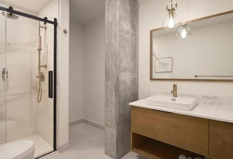 Sviitti King-vuode, Hôtel   Expérience   Quartier Des Marinas